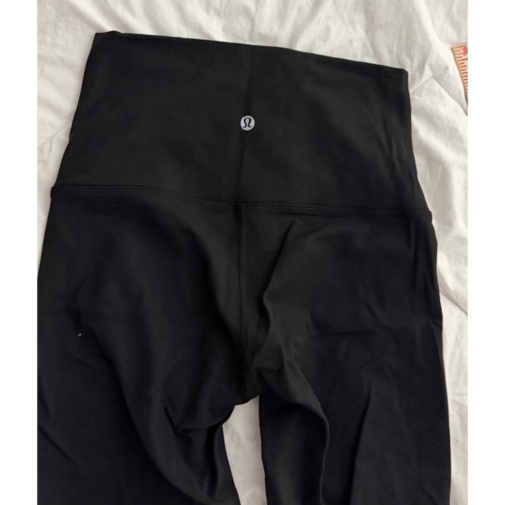 Lululemon Wunder Under Leggings 28" Black Size 6 - Picture 8 of 8